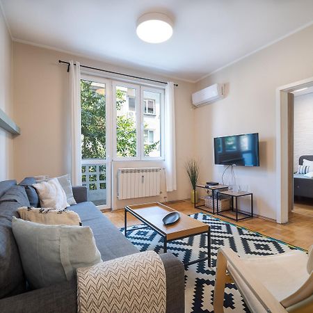 Cozy 1 Bdrm, Top Center, Solunska Near Vitoshka Street София Екстериор снимка