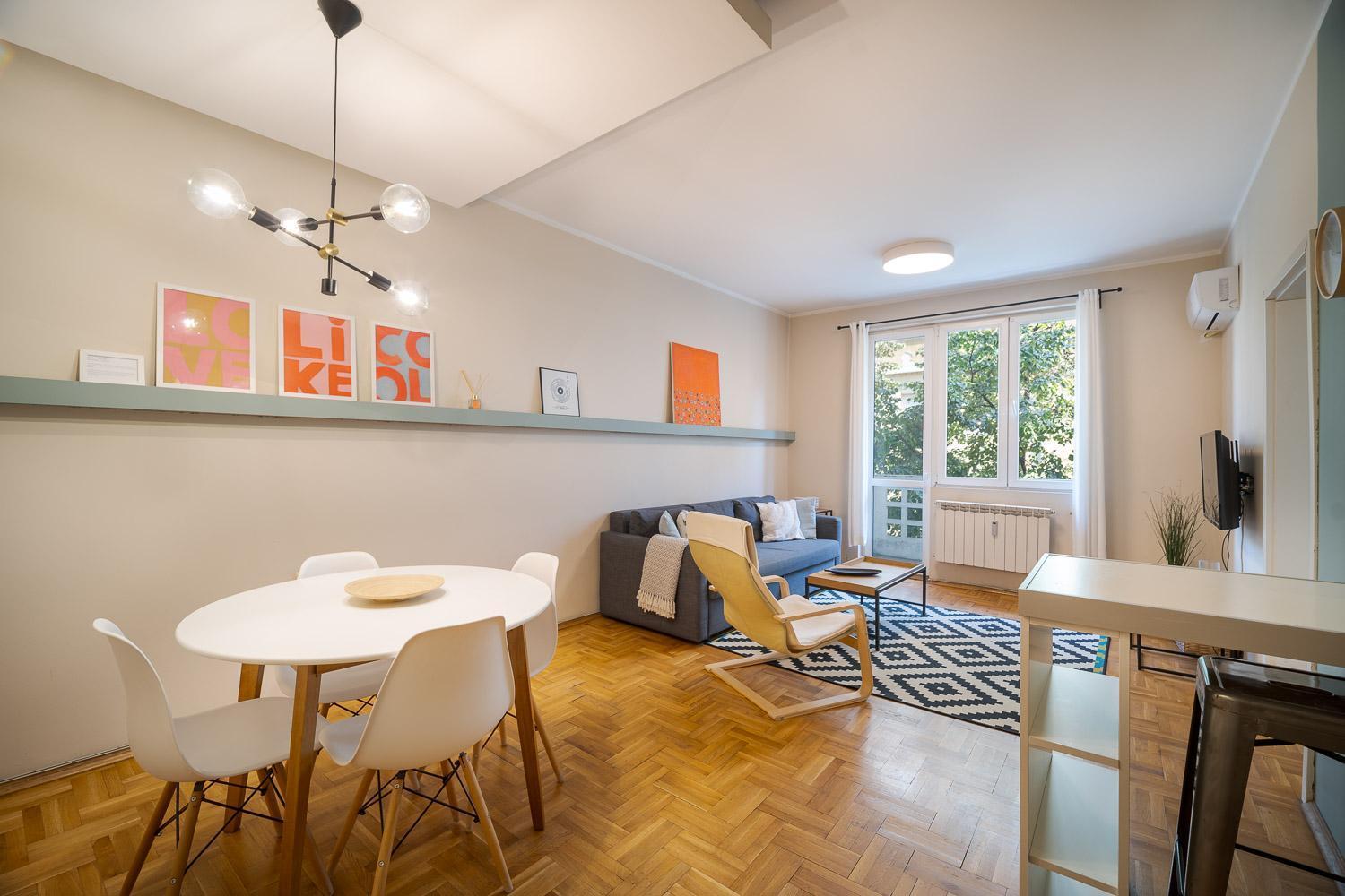 Cozy 1 Bdrm, Top Center, Solunska Near Vitoshka Street София Екстериор снимка